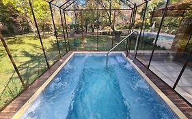 Lujan De Cuyo B&B